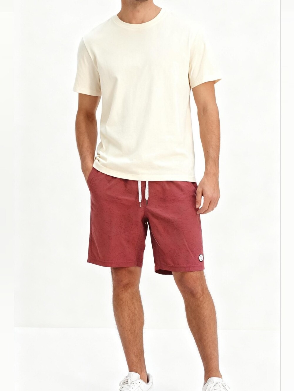 Vuori Men's Kore Lined 7" Shorts Size M